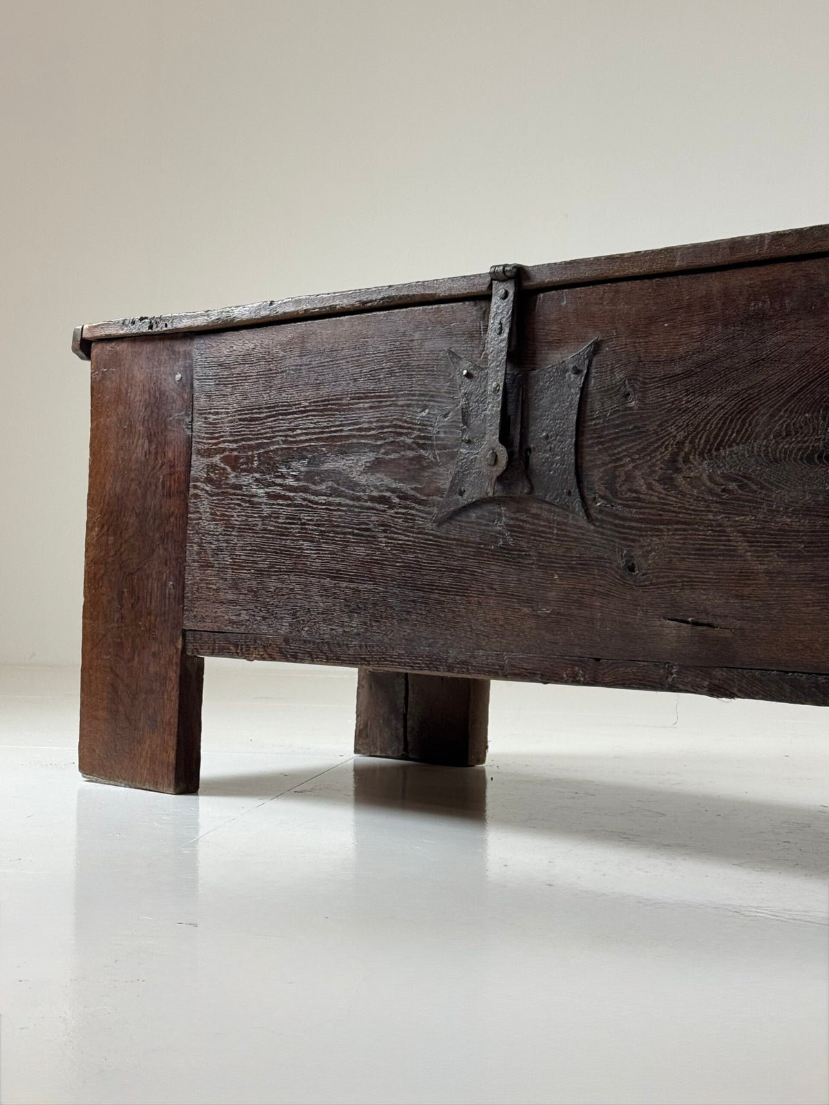 Oak Plank Chest (Stollentruhe), Early 17th Century, photo 22
