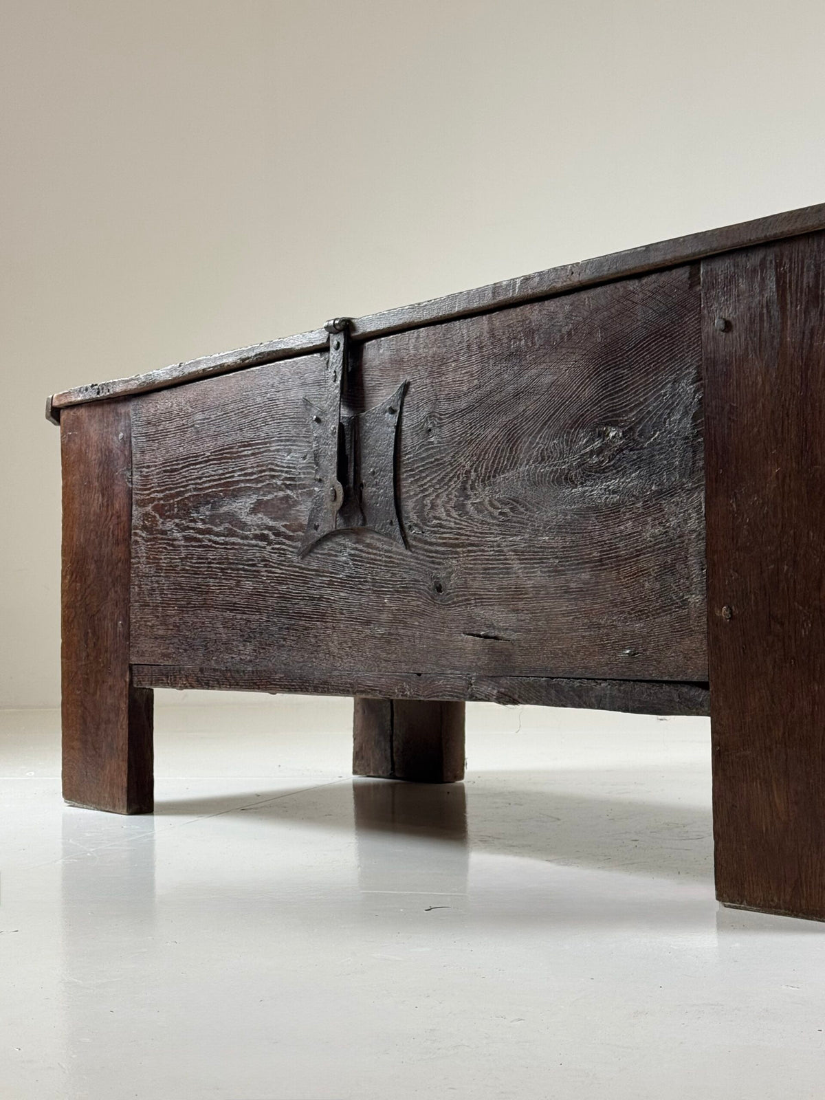 Oak Plank Chest (Stollentruhe), Early 17th Century, photo 21