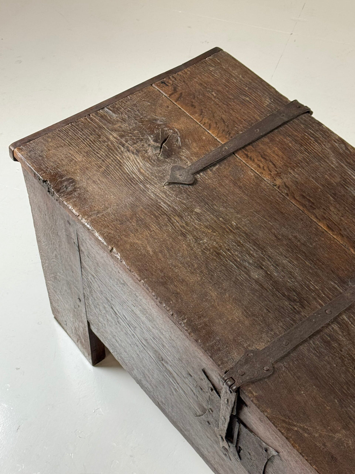 Oak Plank Chest (Stollentruhe), Early 17th Century, photo 20