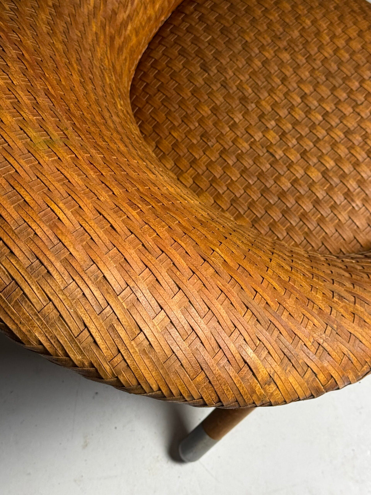 Pair of B&B Italia Cognac Leather Club Chairs by Antonio Citterio, photo 11