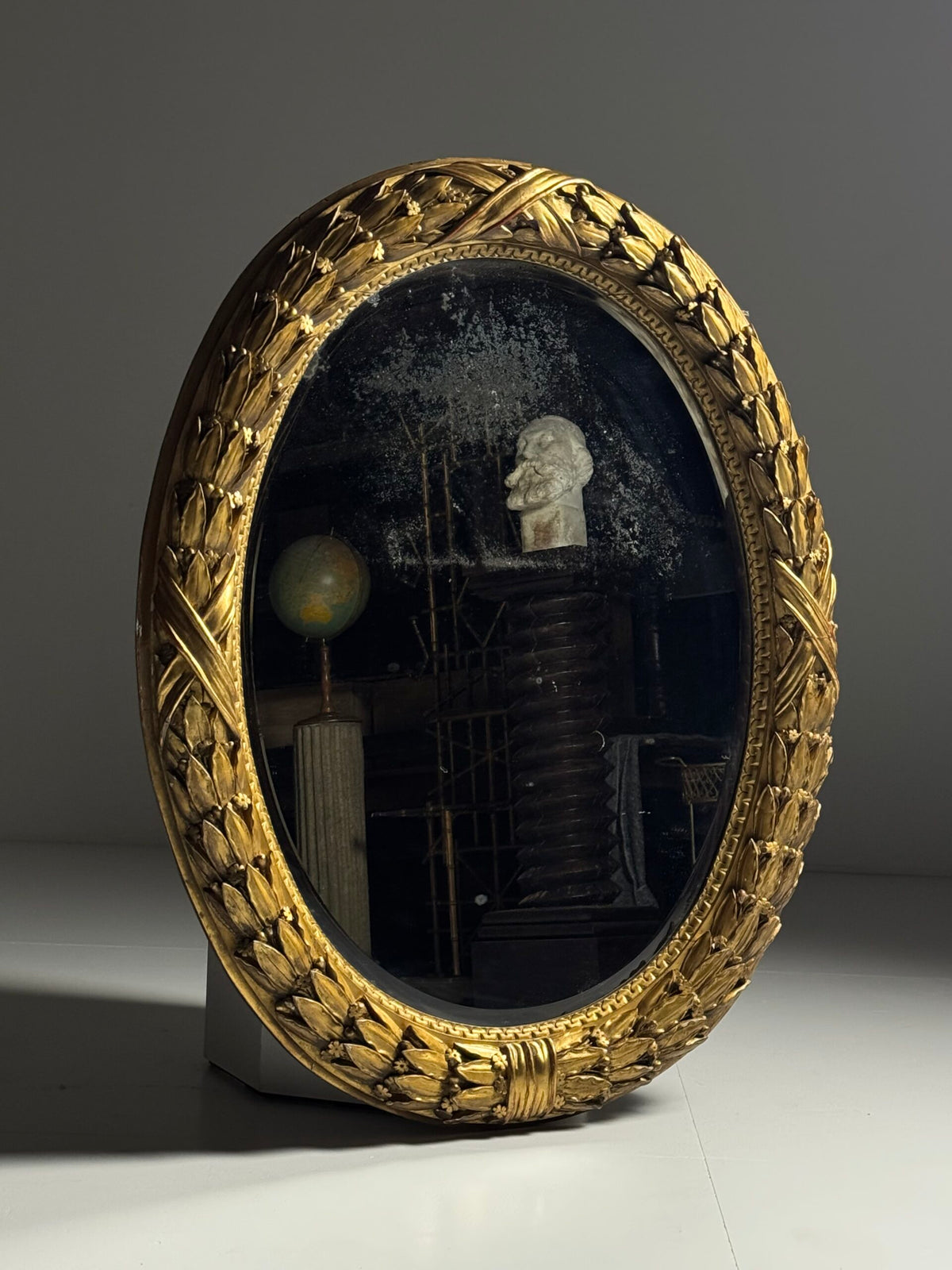 Large Oval Giltwood Empire Style Mirror, Early to Mid 19th Century, photo 9