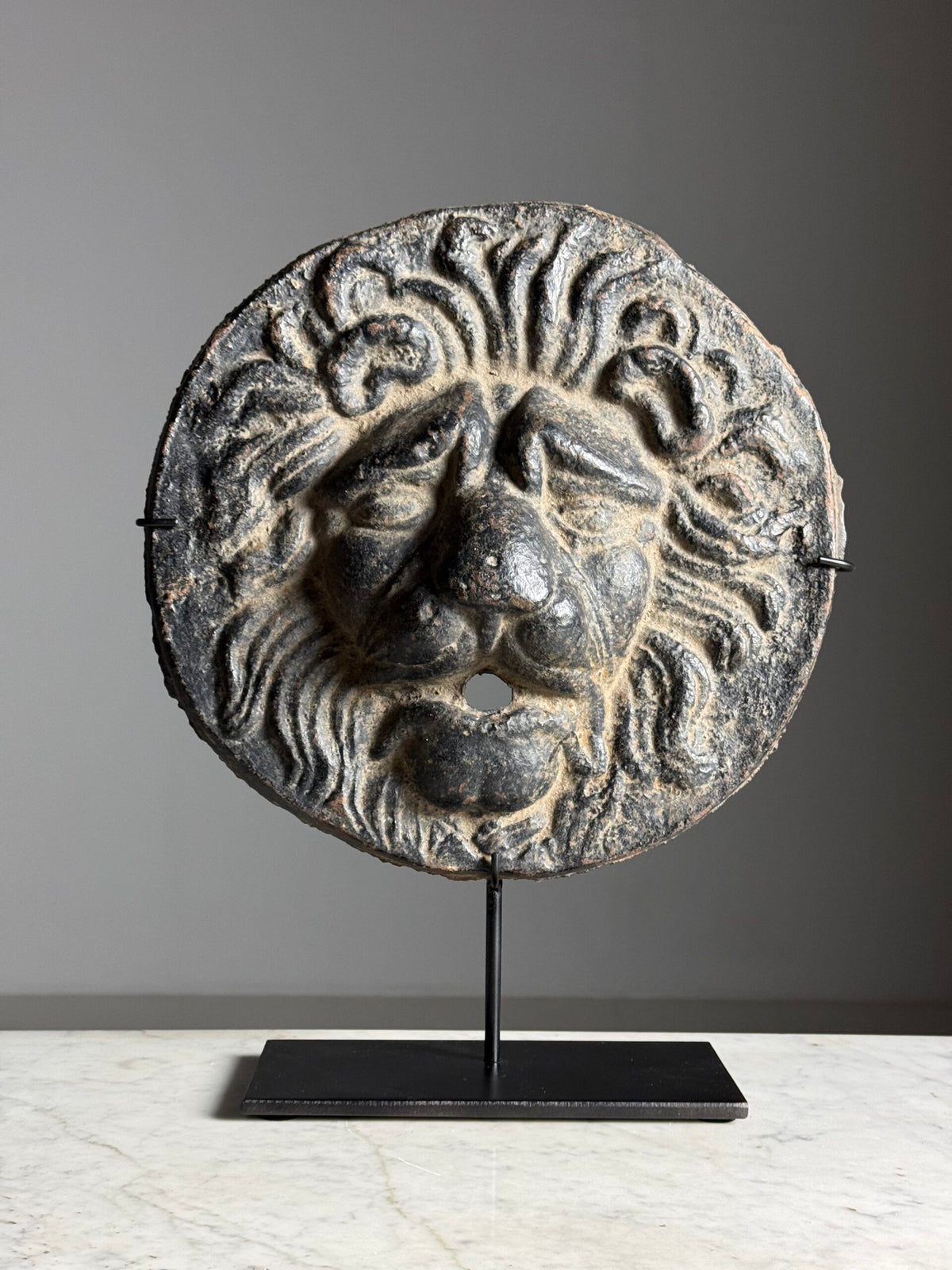 17th Century French Cast Iron Lion Head Fountain Mask on Stand, photo 17
