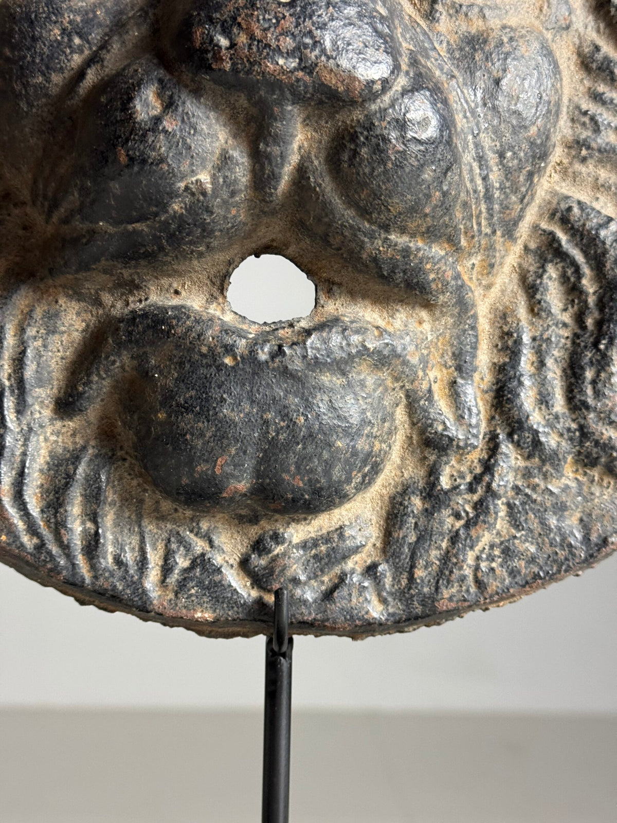 17th Century French Cast Iron Lion Head Fountain Mask on Stand, photo 10