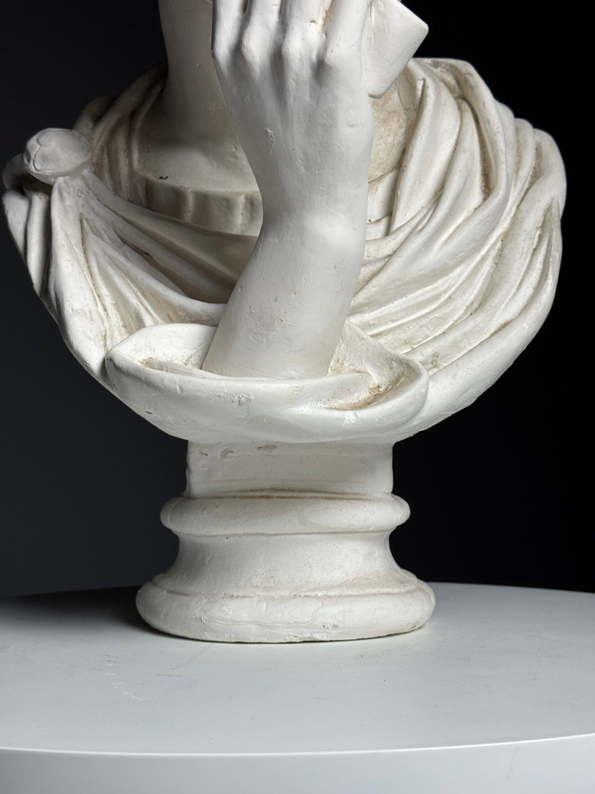 Plaster Bust of Emperor Caracalla on the Phone, photo 15