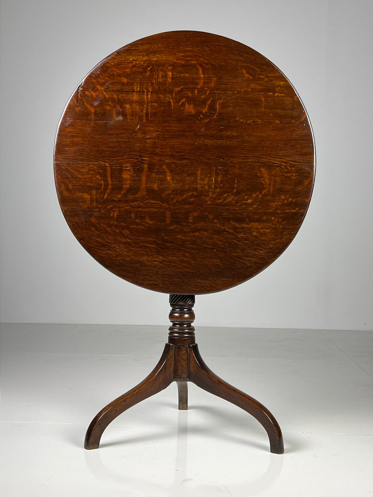 English Solid Oak Tilt Top Table, 19th Century, photo 2