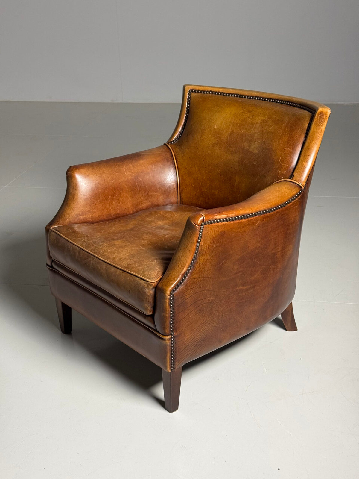 Sheepskin Club Chair in Country House Style, photo 16