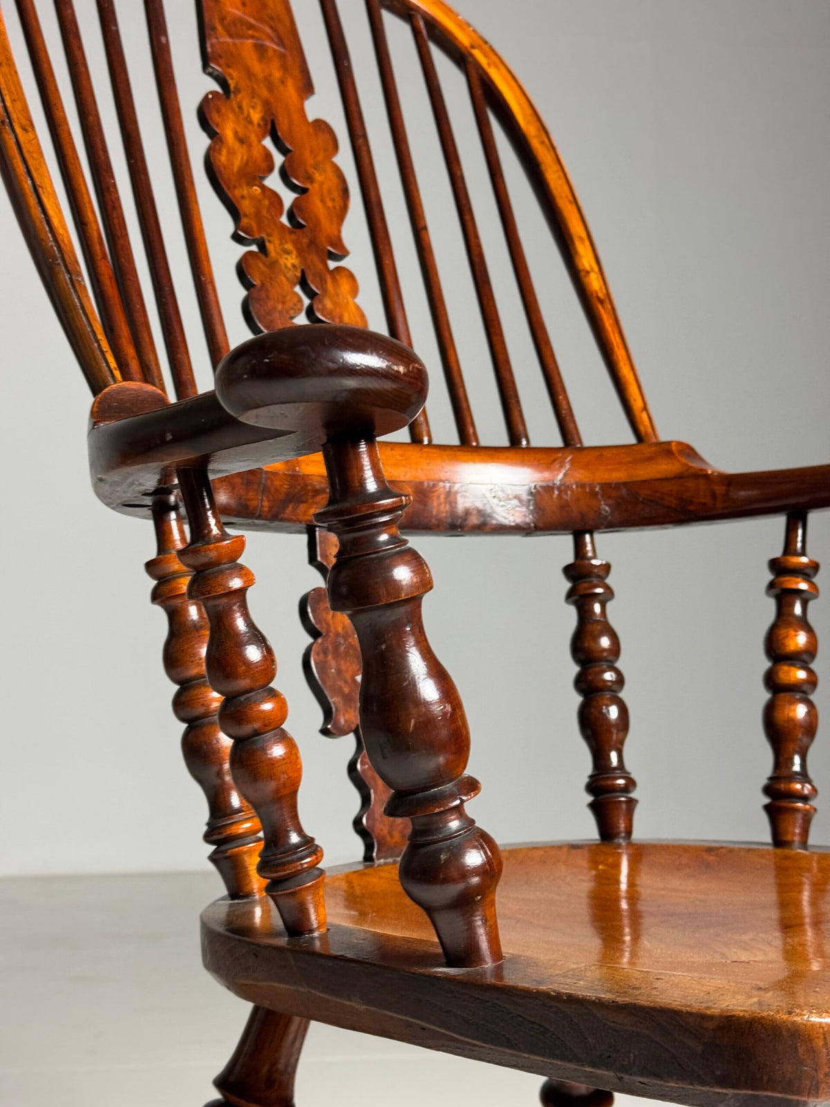 English Yew Wood Windsor Chair, c. 1800, photo 16