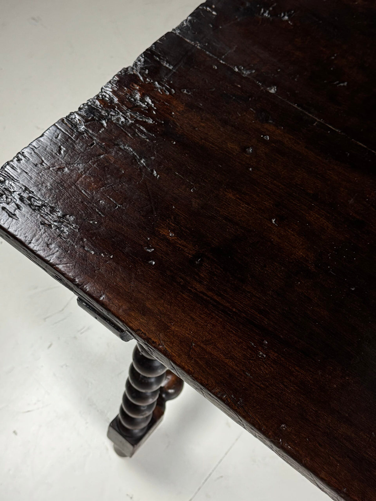 Spanish Walnut Table with Bobbin Turned Stretcher, 18th Century, photo 3