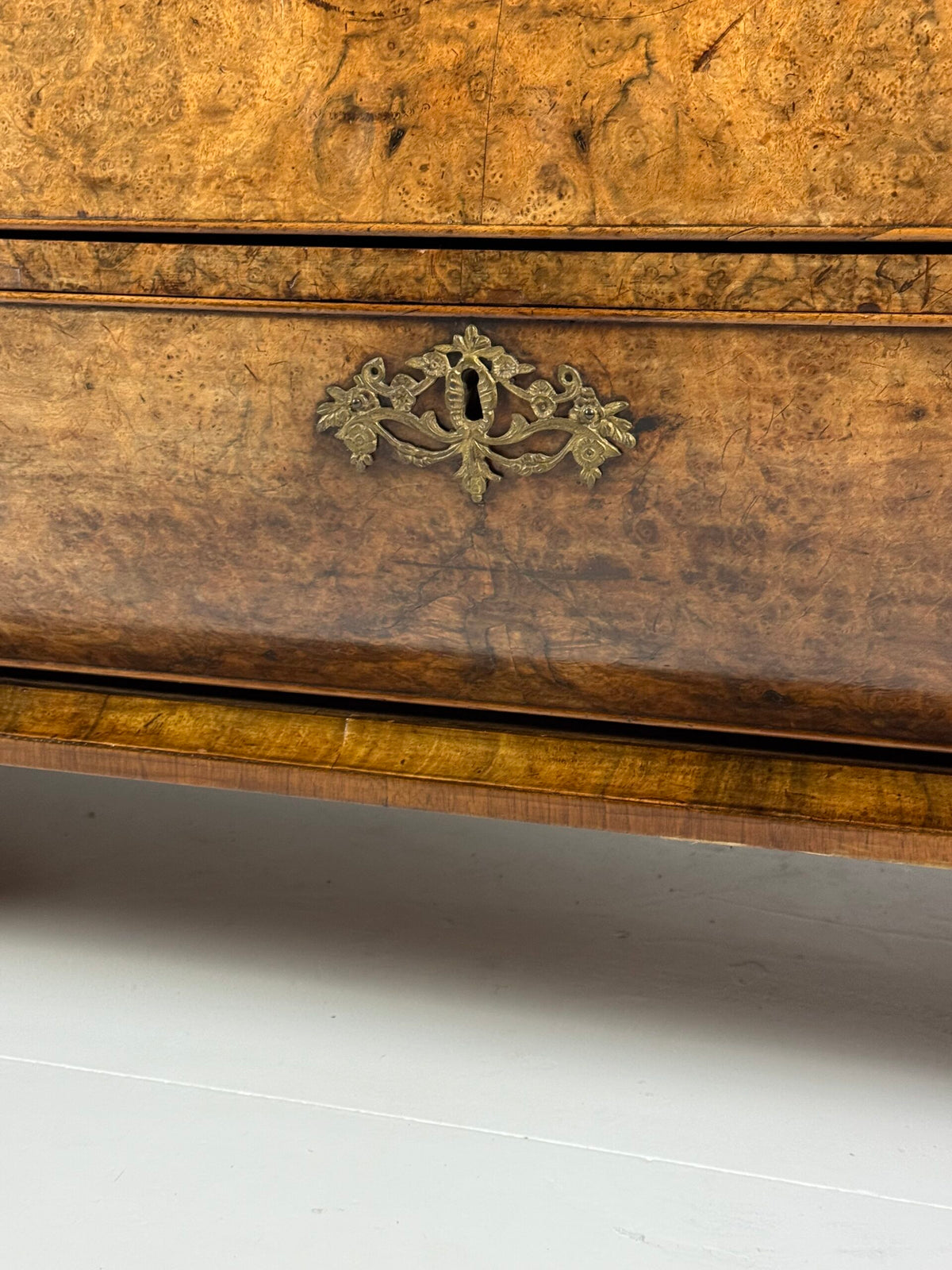 Dutch Burr Walnut Cabinet, circa 1780, photo 10