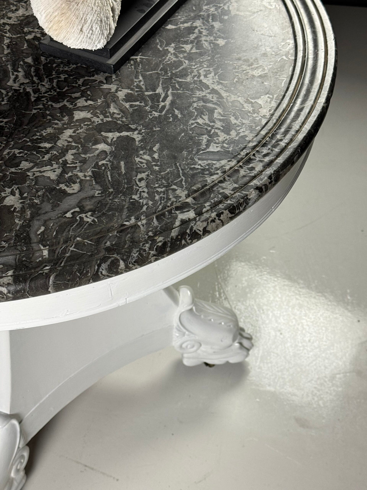 Early 19th Century White Painted Gueridon Center Table, France, photo 14