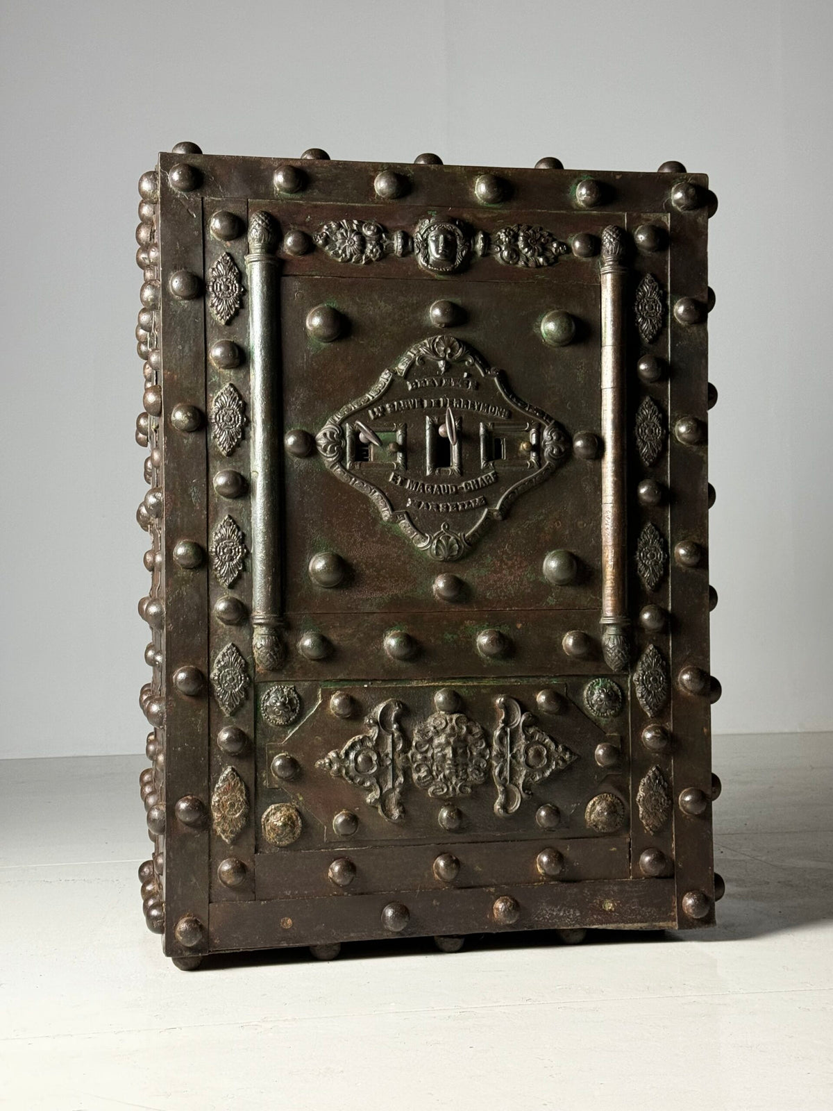 French Hobnail Safe by Magaud de Charf, Marseille, 1850 to 1890, photo 2