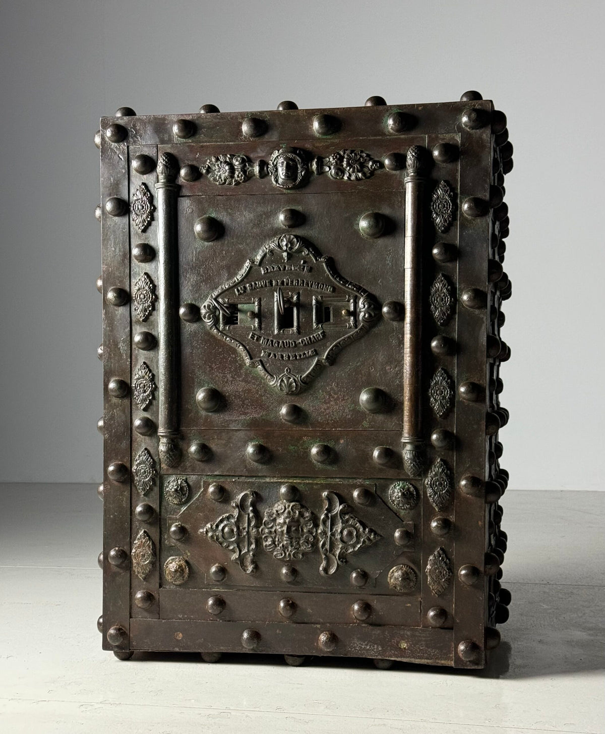 French Hobnail Safe by Magaud de Charf, Marseille, 1850 to 1890, photo 1