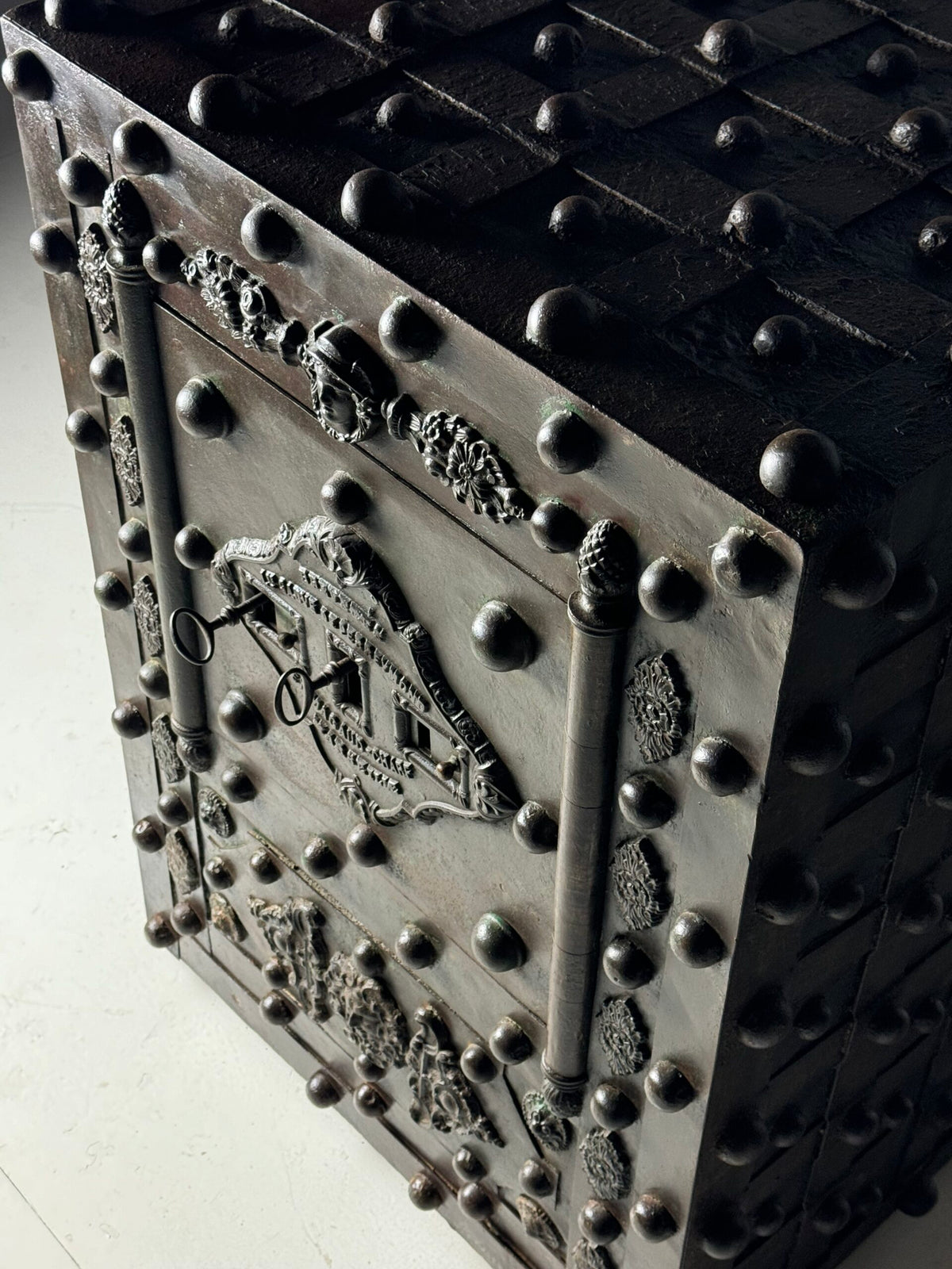 French Hobnail Safe by Magaud de Charf, Marseille, 1850 to 1890, photo 19