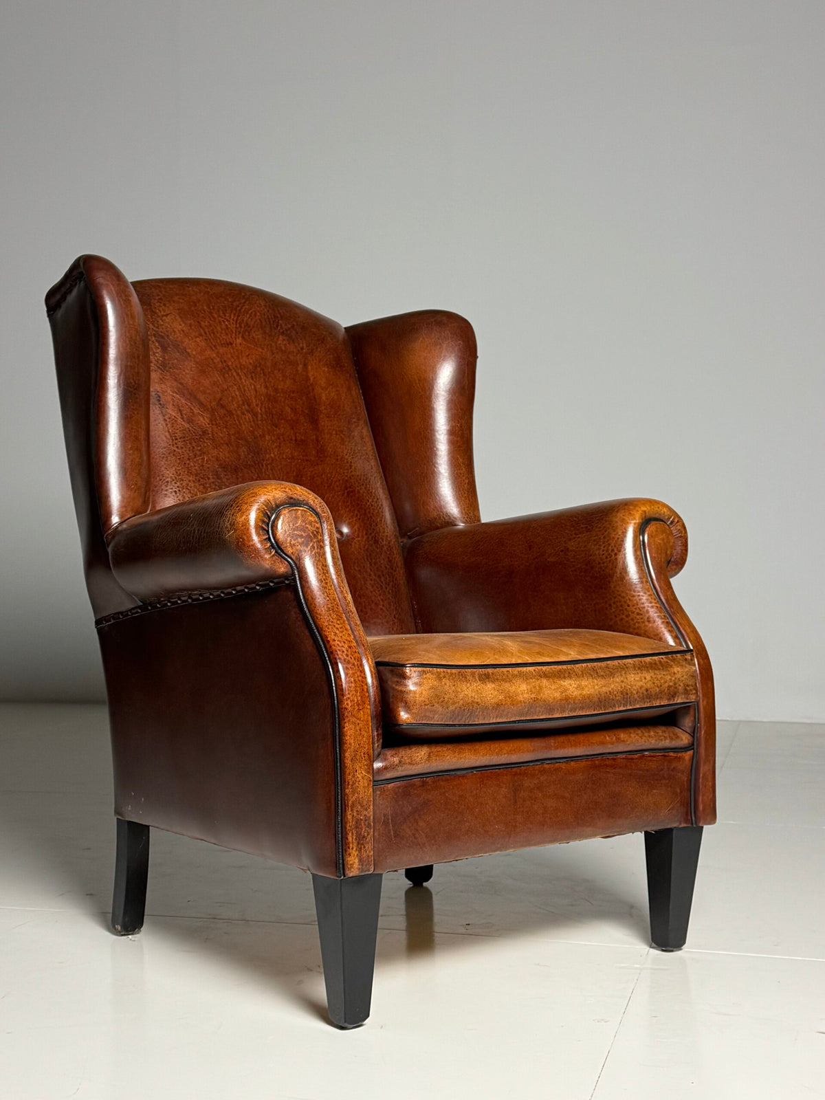 Sheepskin Wingback Club Armchair, photo 15