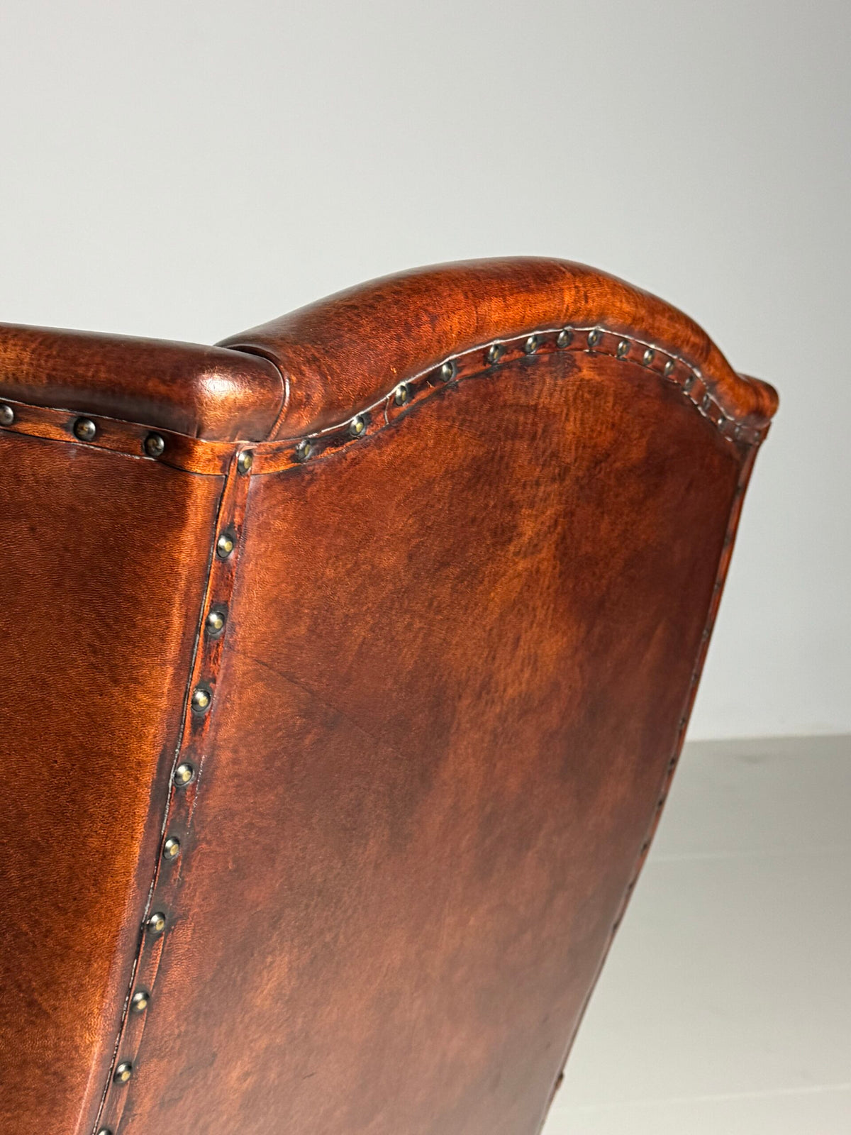 Sheepskin Wingback Club Armchair, photo 3