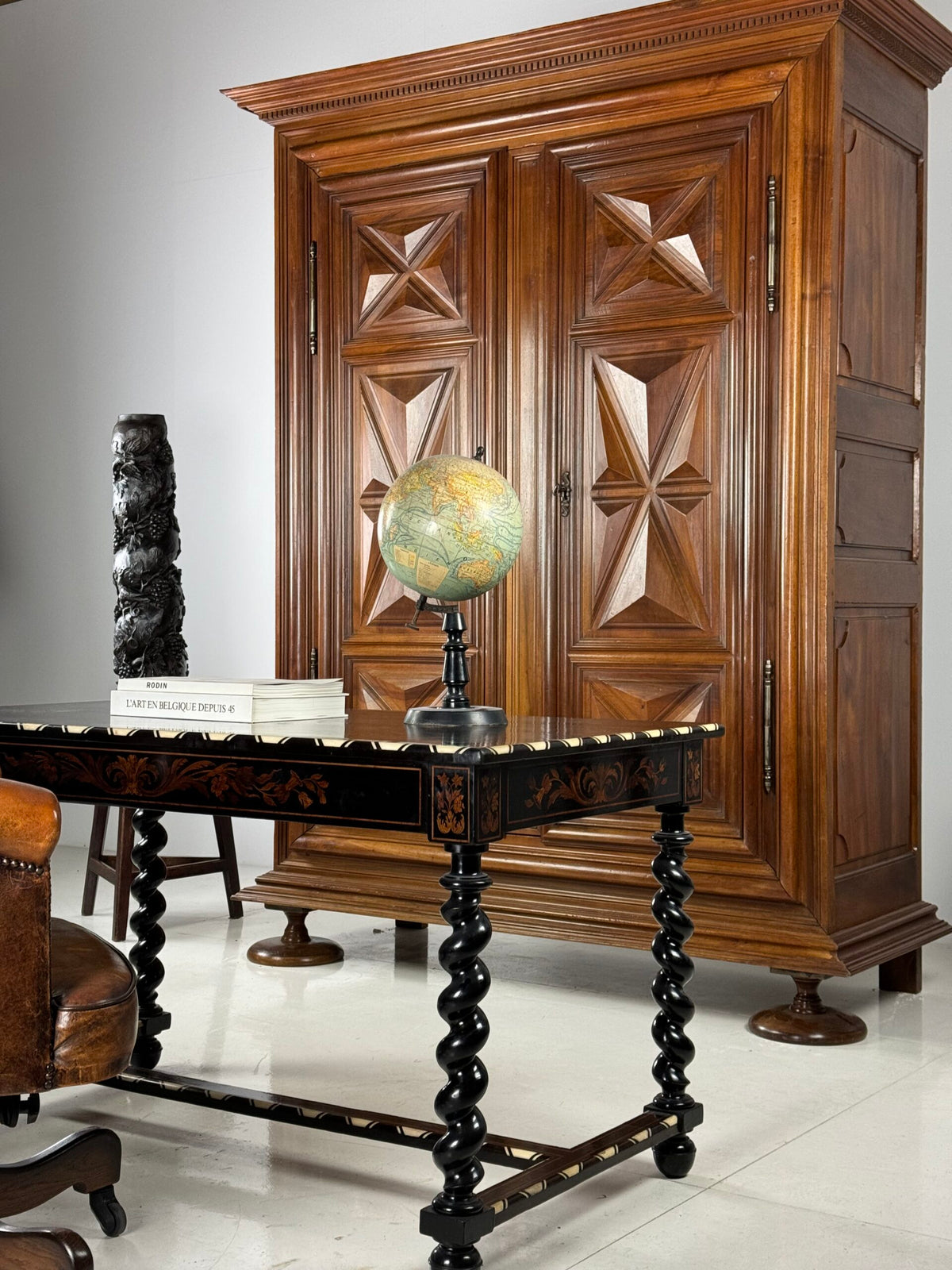 Burgundy Walnut Cabinet, Late 19th Century, photo 3