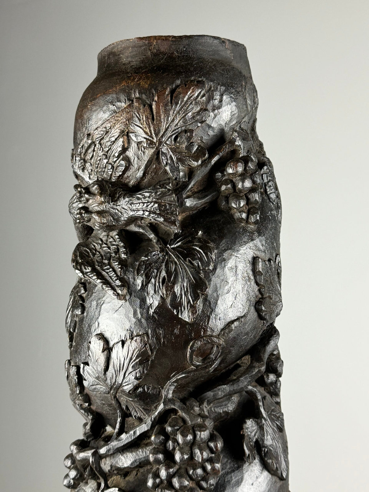 French Hand Carved Column Fragment from an Altar, 18th Century, photo 3