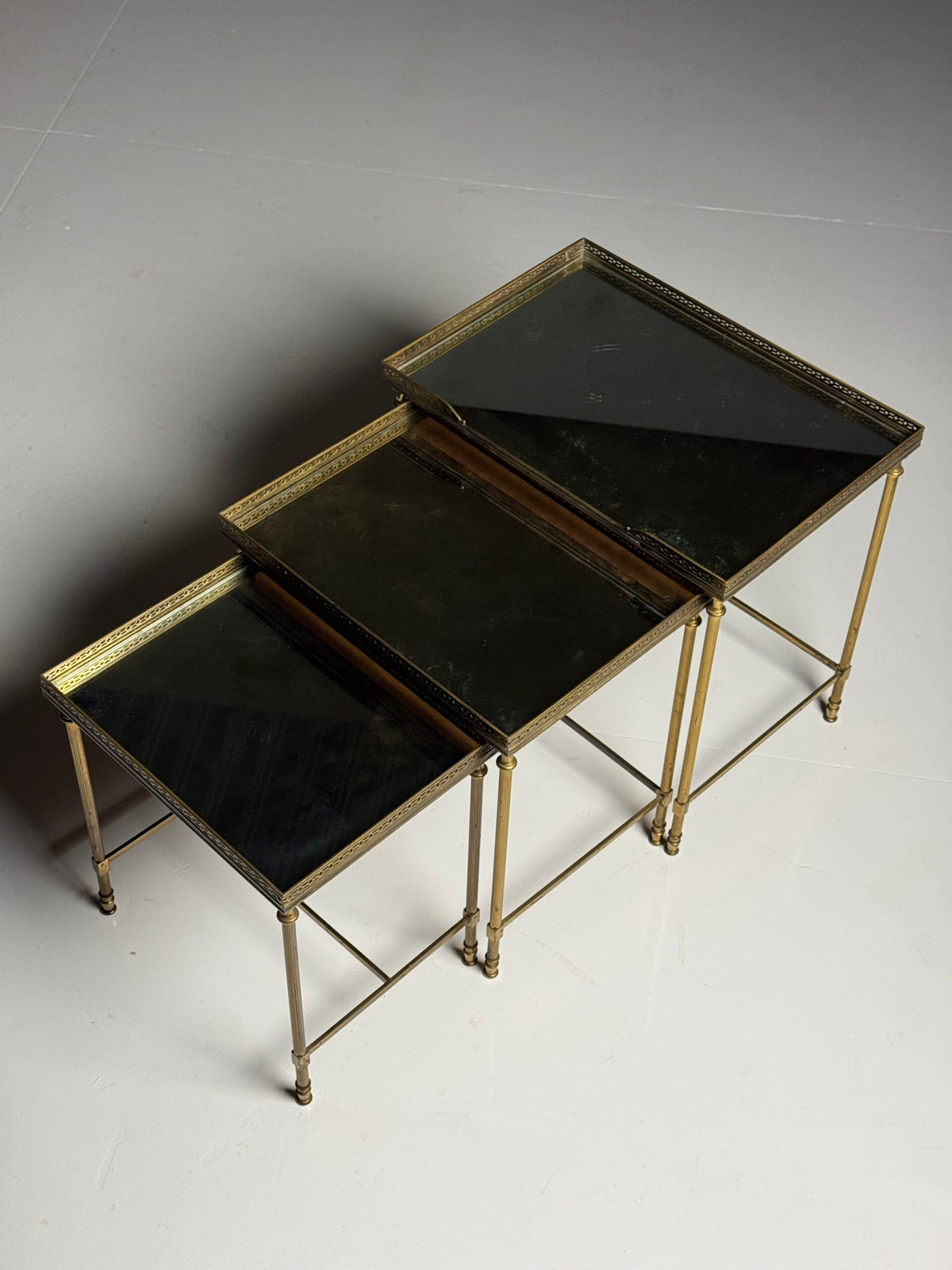 Set of Three Vintage French Nesting Tables with Tinted Mirror Glass, photo 1