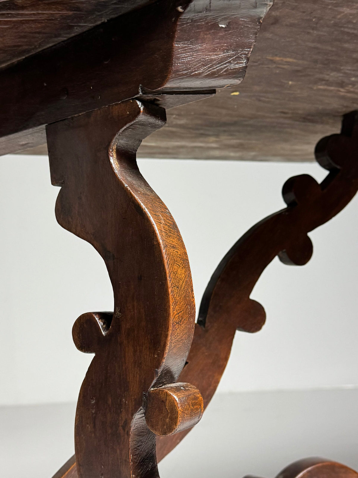 Pair of Italian Walnut Demi Lune Console Tables, 18th Century, photo 22