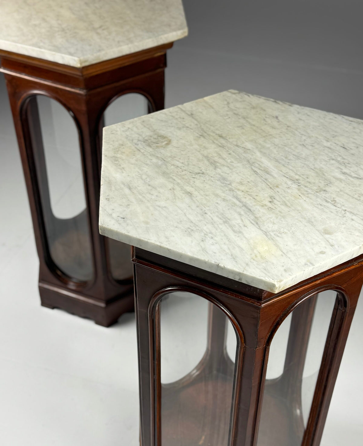 Pair of Octagonal Display Cabinets with Marble Tops, 19th Century, photo 12