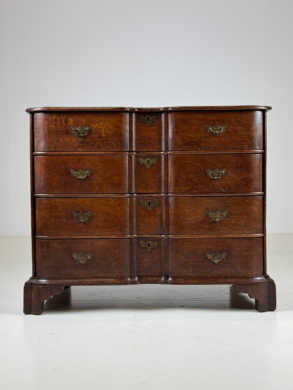 Dutch Oak Serpentine Chest of Drawers, c. 1760, photo 1