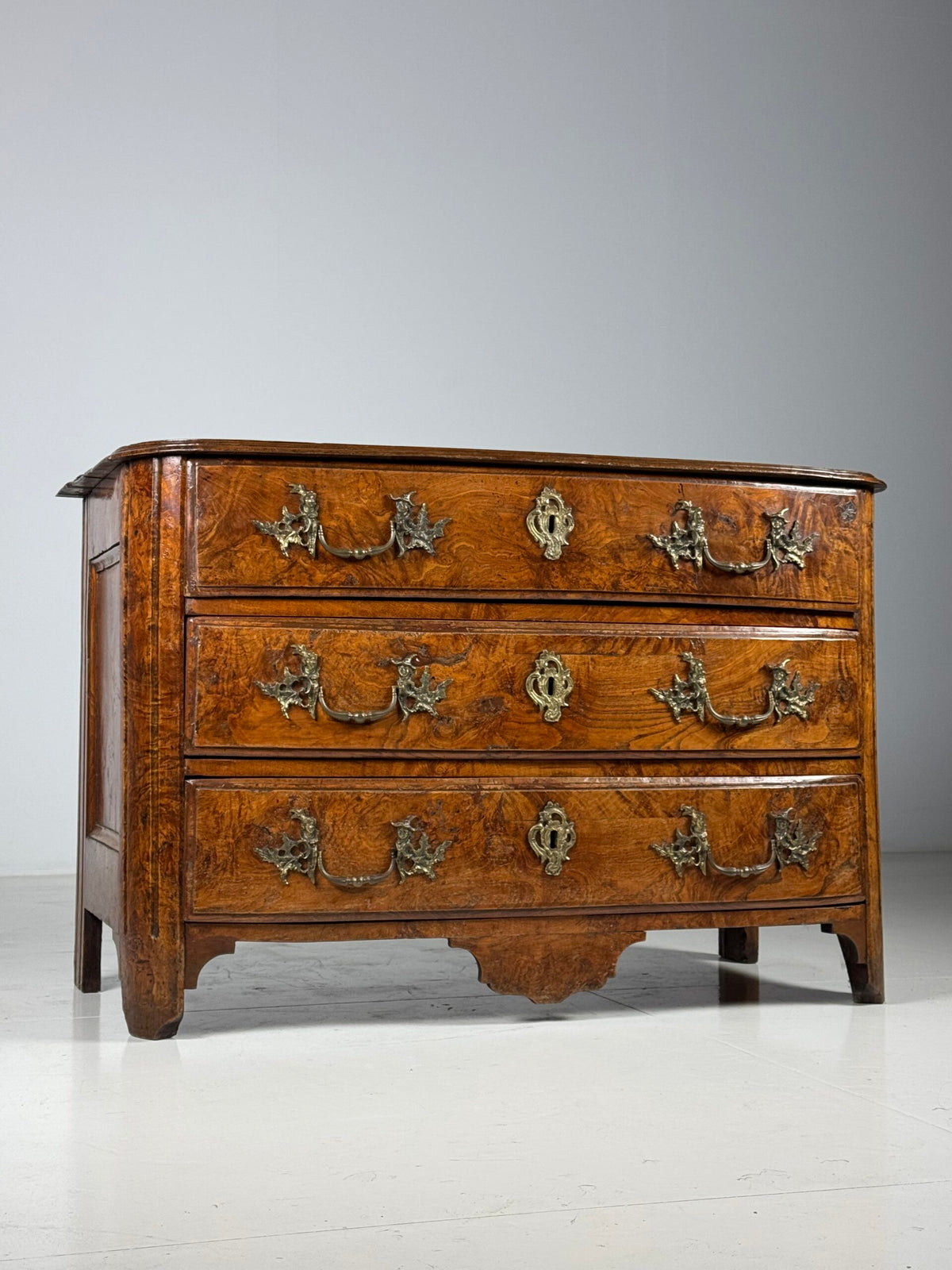Large French Commode with Three Drawers, 18th Century, photo 9