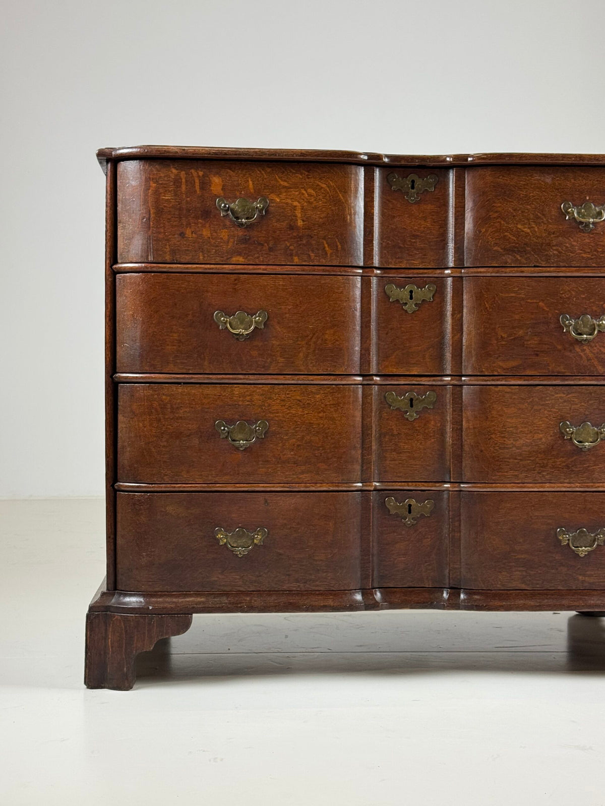 Dutch Oak Serpentine Chest of Drawers, c. 1760, photo 9