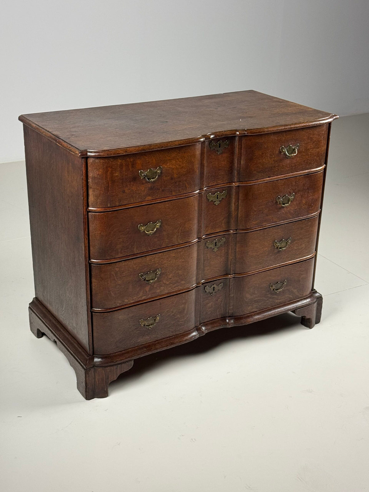 Dutch Oak Serpentine Chest of Drawers, c. 1760, photo 16