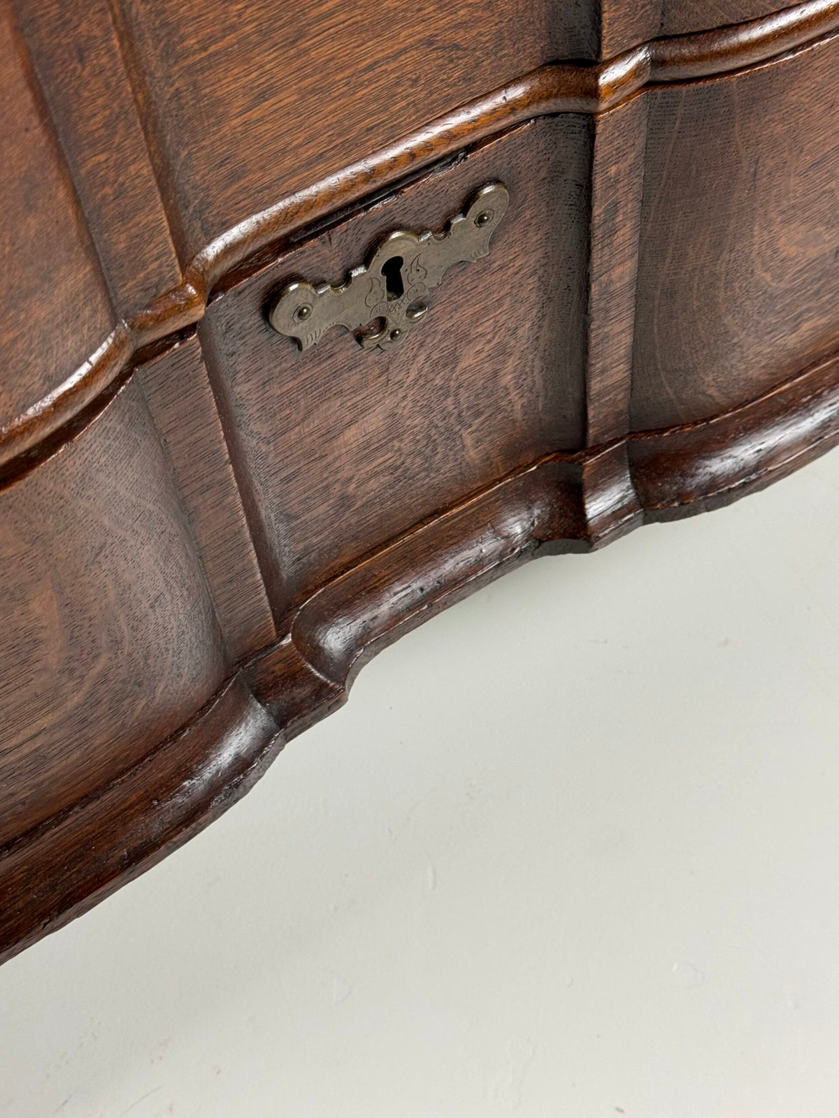 Dutch Oak Serpentine Chest of Drawers, c. 1760, photo 21