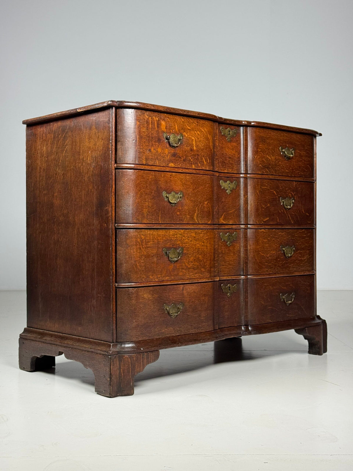 Dutch Oak Serpentine Chest of Drawers, c. 1760, photo 2