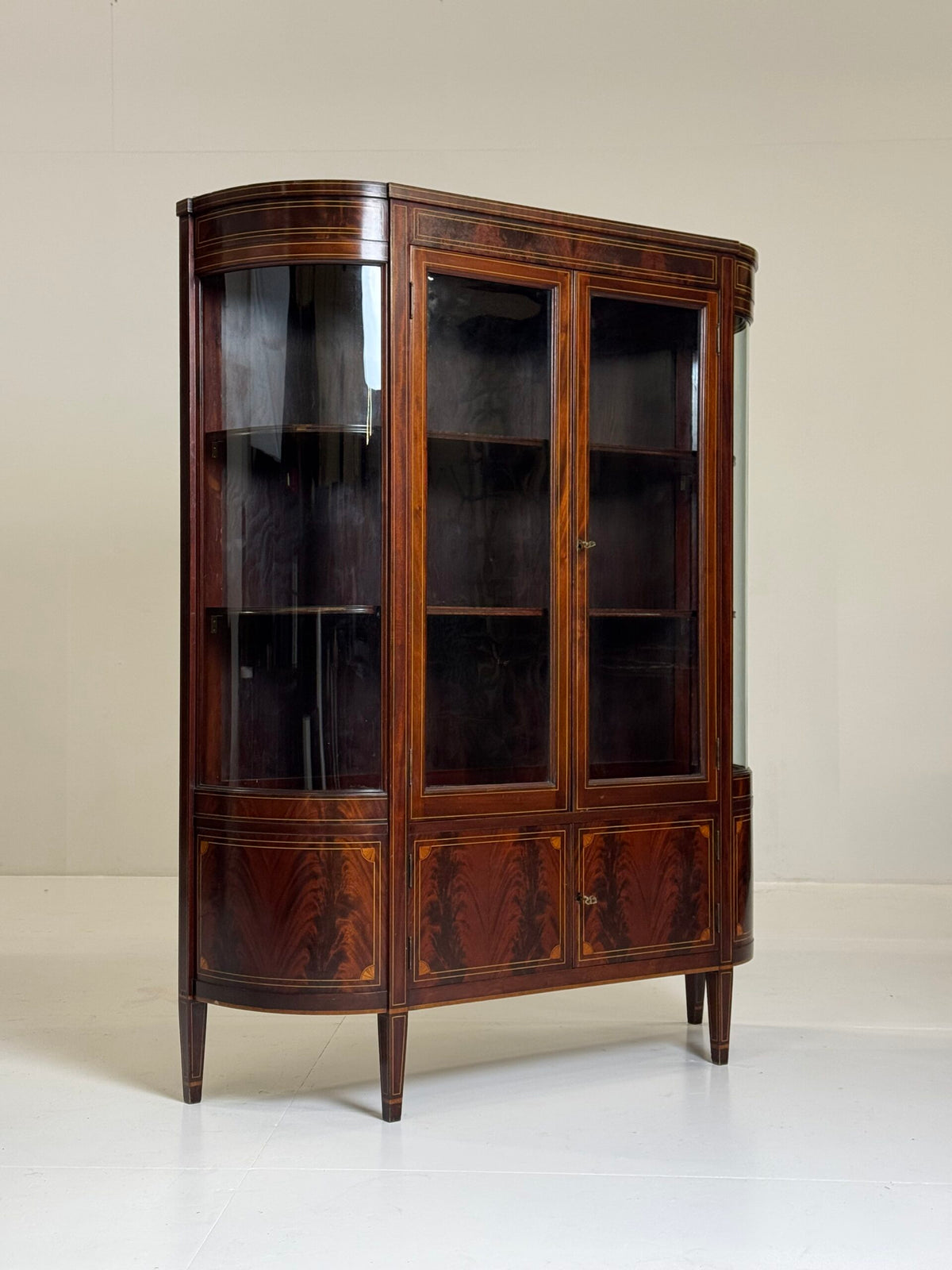 American Mahogany Display Cabinet by Geo. C. Flint Co., 1920 to 1940, photo 12