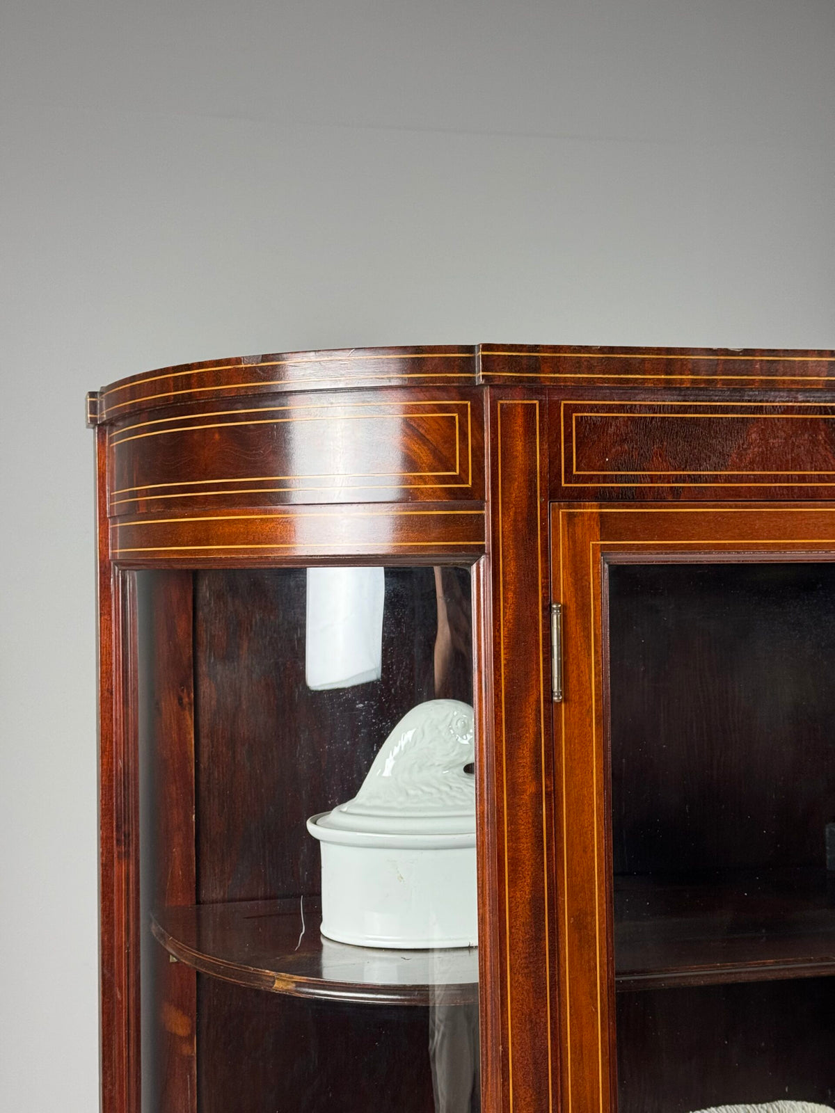 American Mahogany Display Cabinet by Geo. C. Flint Co., 1920 to 1940, photo 3