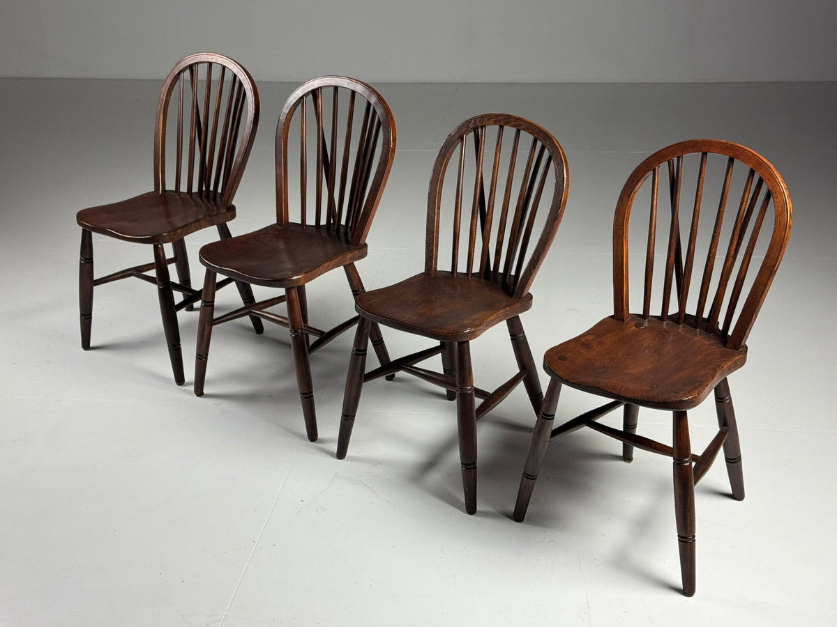 Set of Four English Windsor Spindle Back Chairs, Early 20th Century, photo 1