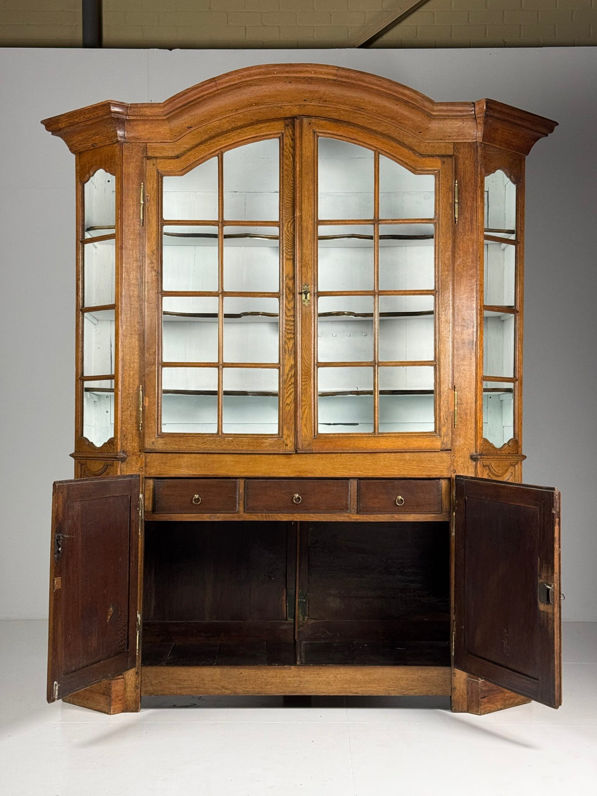 Very Large Belgian Oak Bookcase or Buffet Cabinet, c. 1800, photo 25
