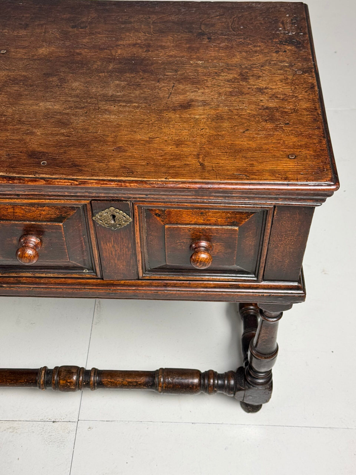 English Oak Dresser Base, c. 1800, photo 3
