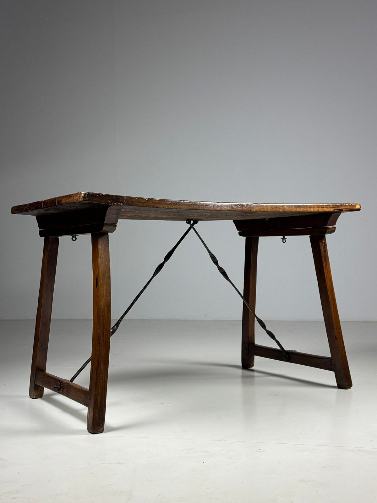 Spanish Walnut Table, 18th Century, photo 13