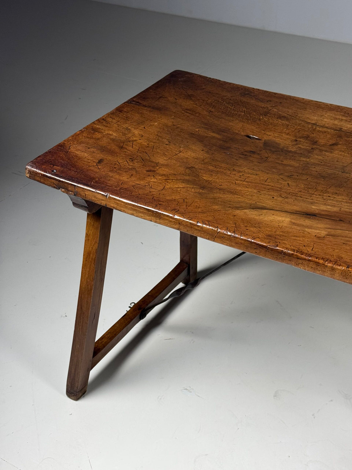 Spanish Walnut Table, 18th Century, photo 5