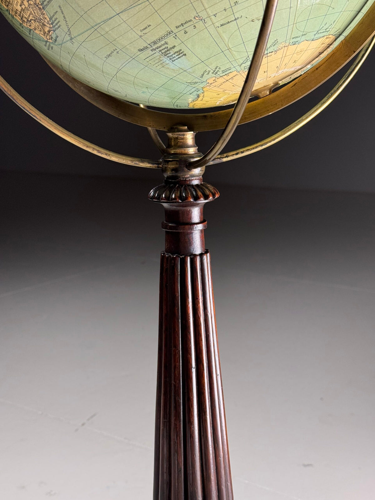 William IV Rosewood Terrestrial Globe on Stand, Early 19th Century, photo 6