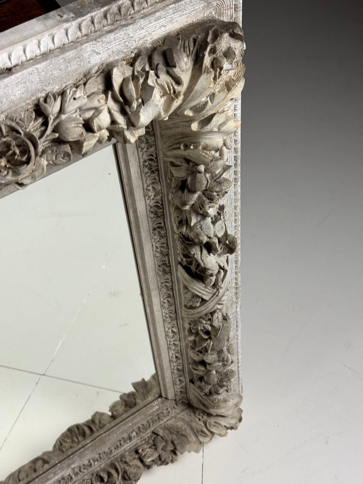 Set of Three White French Mirrors, Early to Mid 20th Century, photo 3