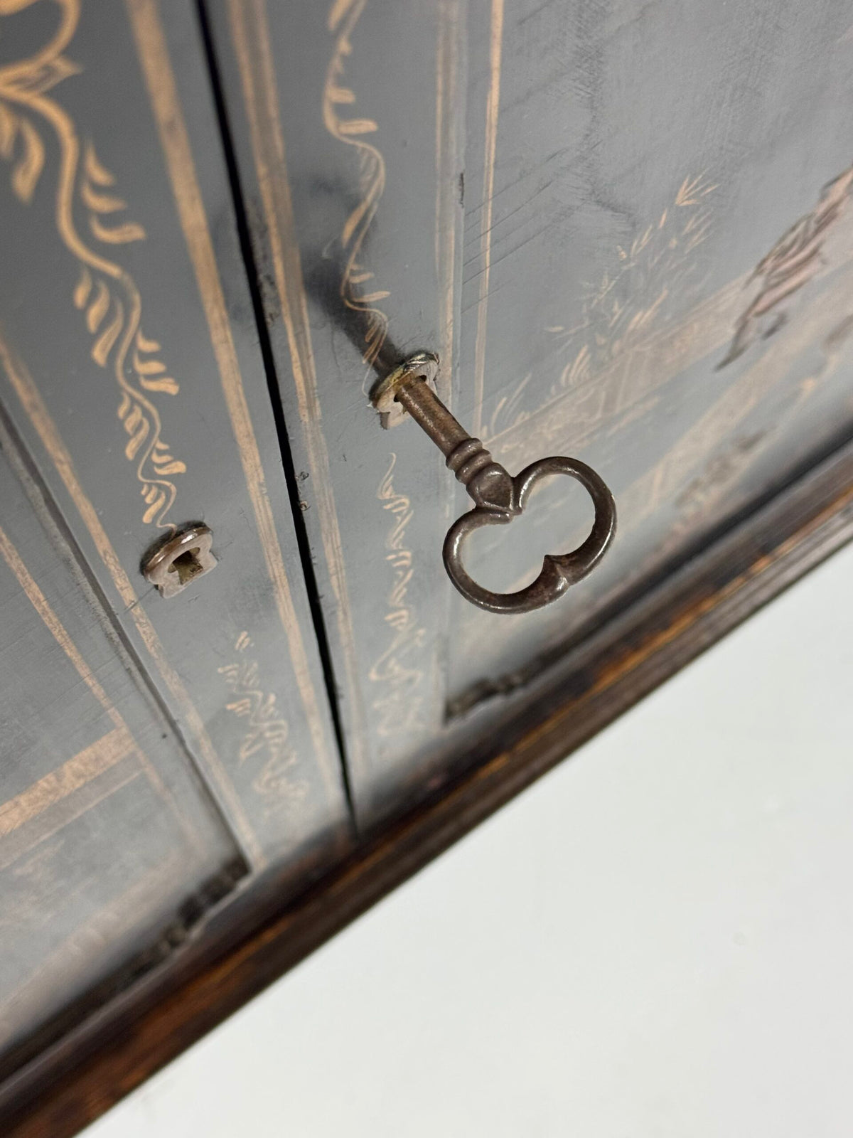 English Black Lacquer Chinoiserie Cabinet, Mid 20th Century, photo 14