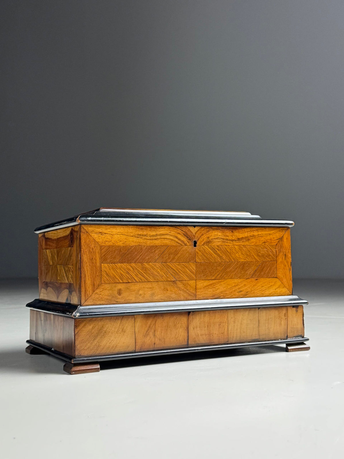 German Veneered Box with Secret Drawer, c. 1800, photo 2