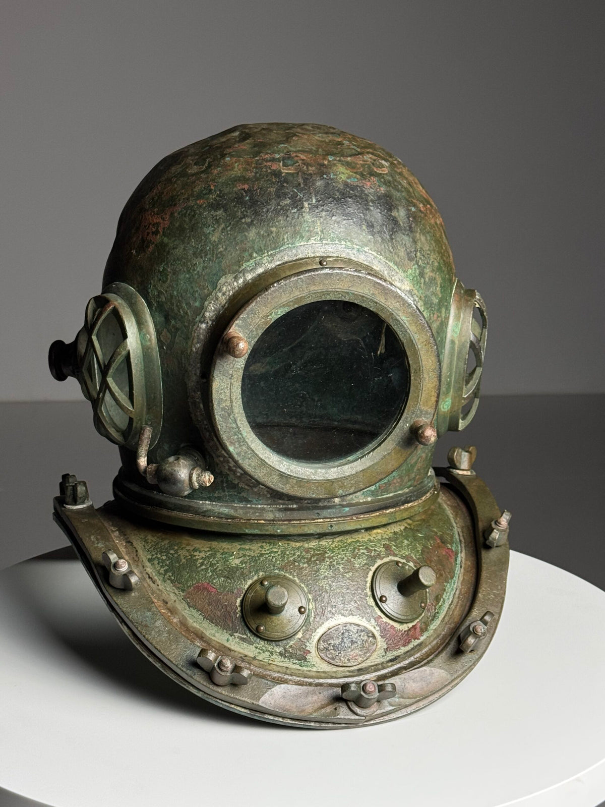Antique Korean or Japanese Copper Diving Helmet, 1920 to 1960, photo 6