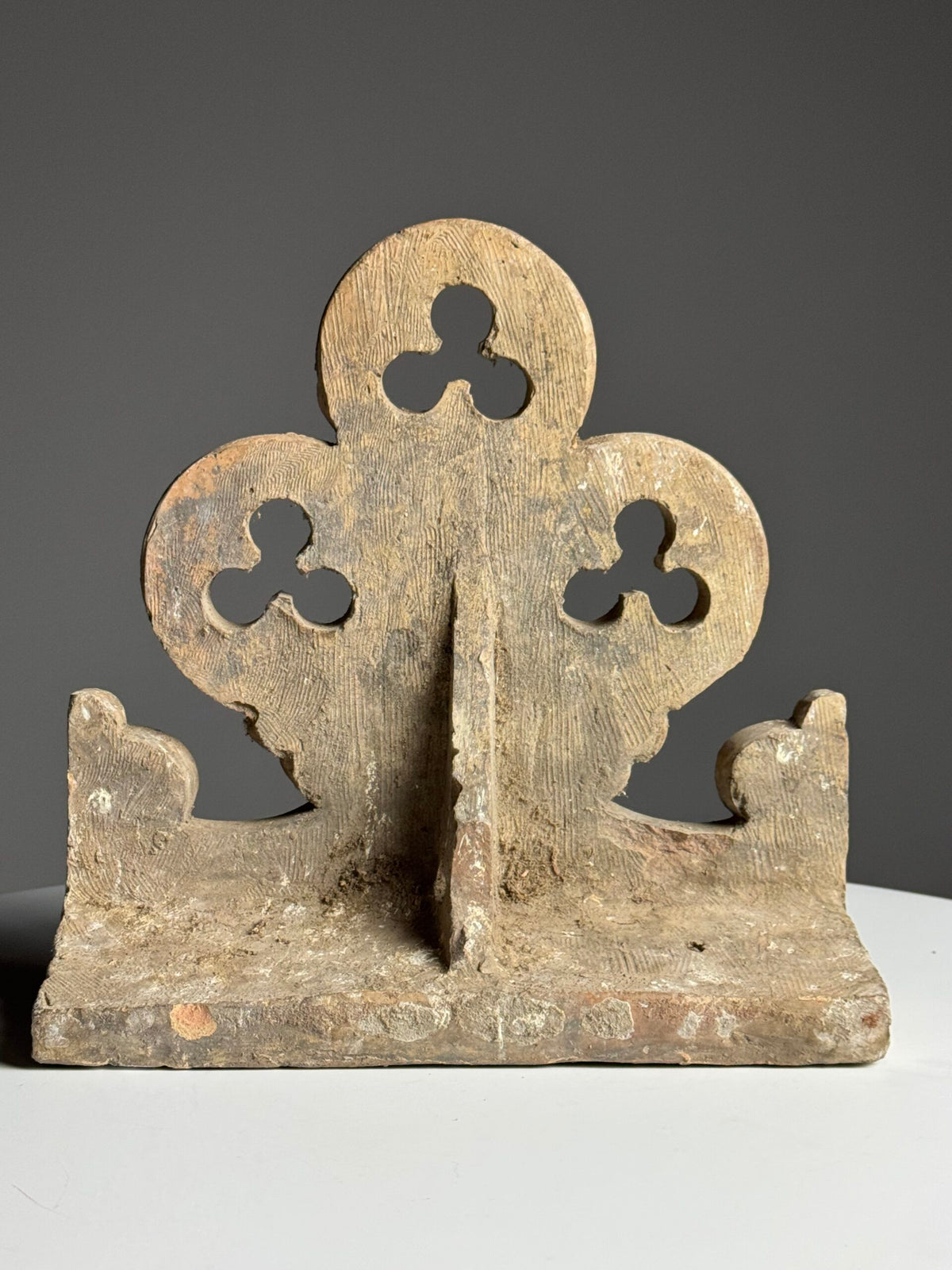 Pair of Neo-Gothic Terracotta Ornaments, photo 3