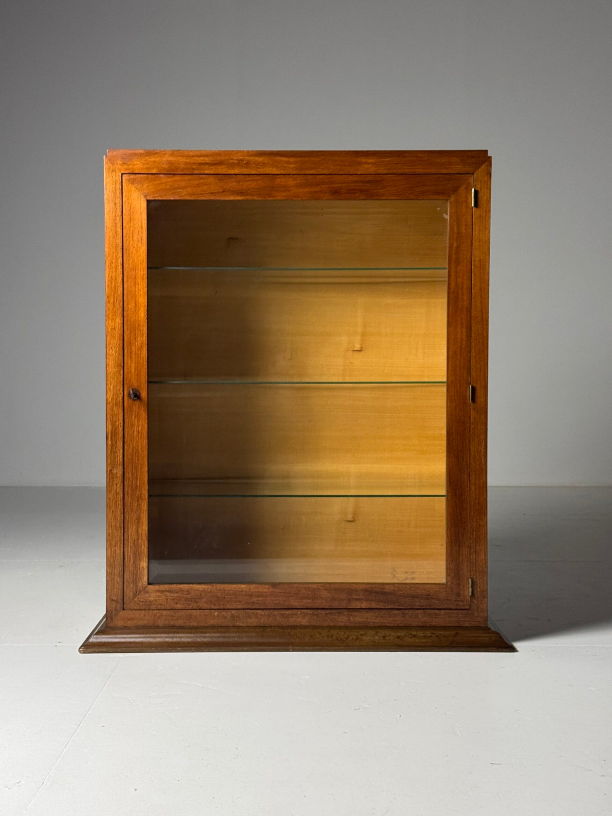 Art Deco Style Display Cabinet with Glass Shelves, 1940 to 1950, photo 1
