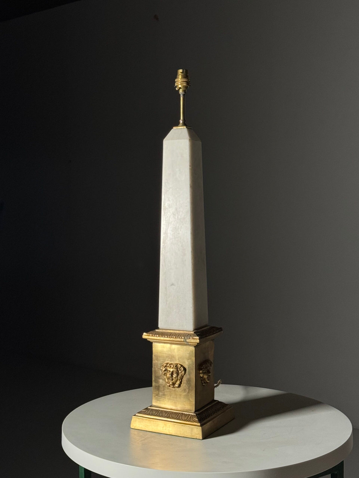 Neoclassical Marble Obelisk Table Lamp with Brass Base, 1970s, photo 6
