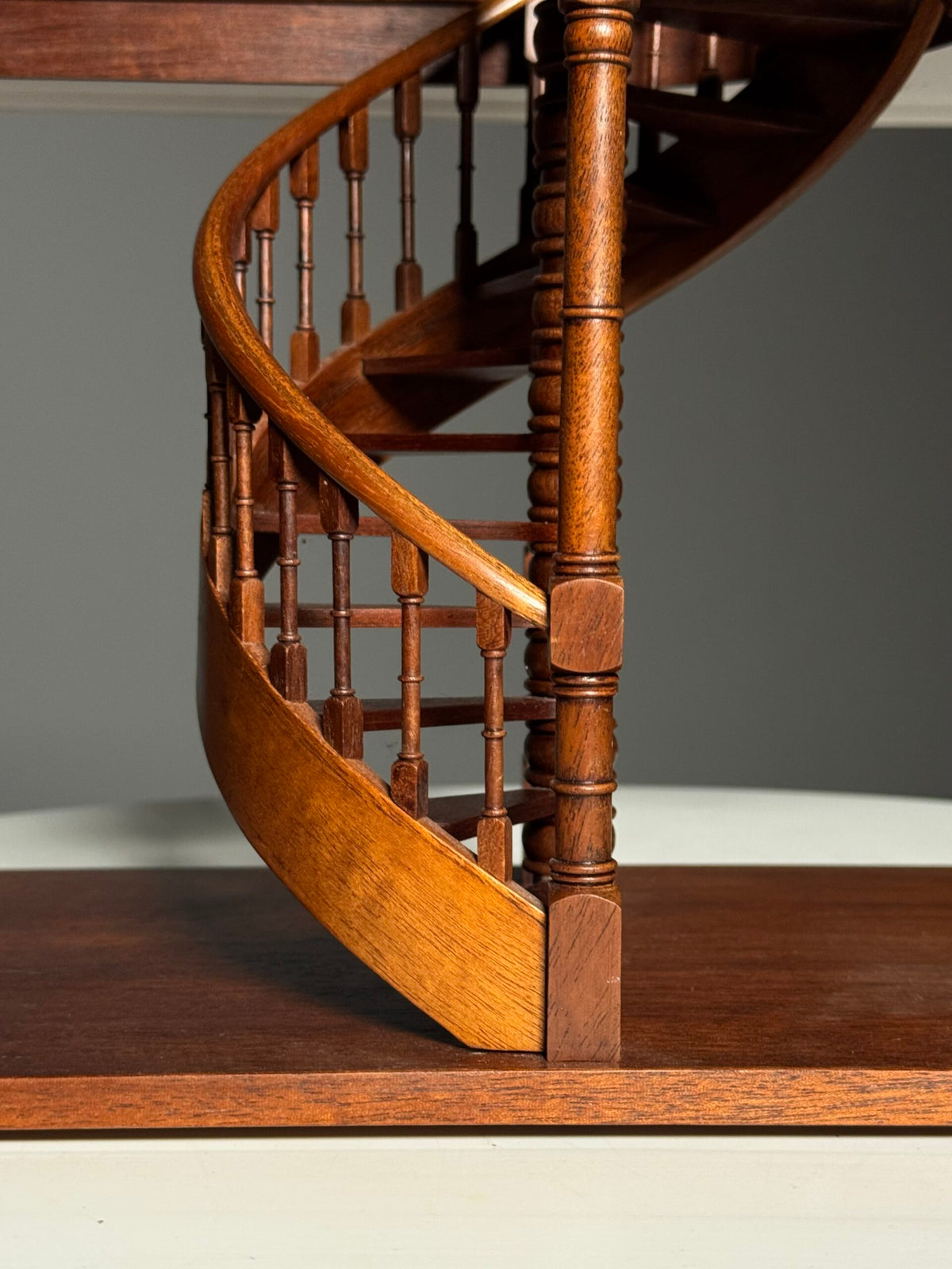 Wooden Staircase Architectural Model with Herringbone Floor, photo 2