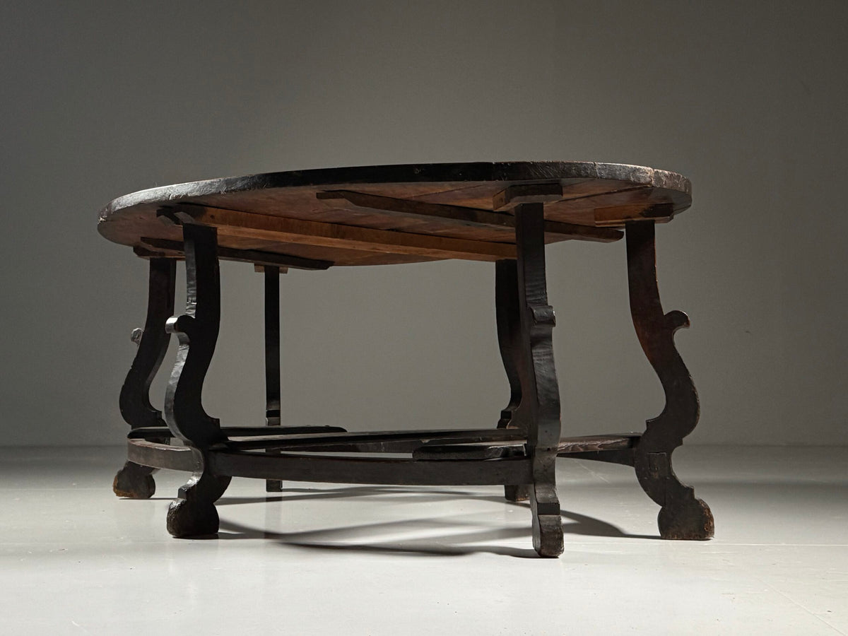 North Italian Walnut Center Table, Mid 17th Century, photo 14