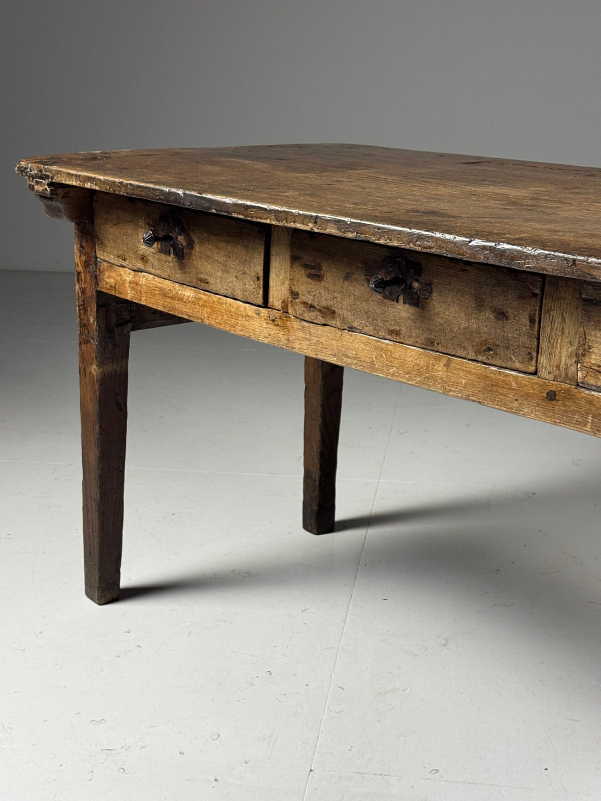 Spanish Walnut Table with Three Drawers, 18th Century, photo 8