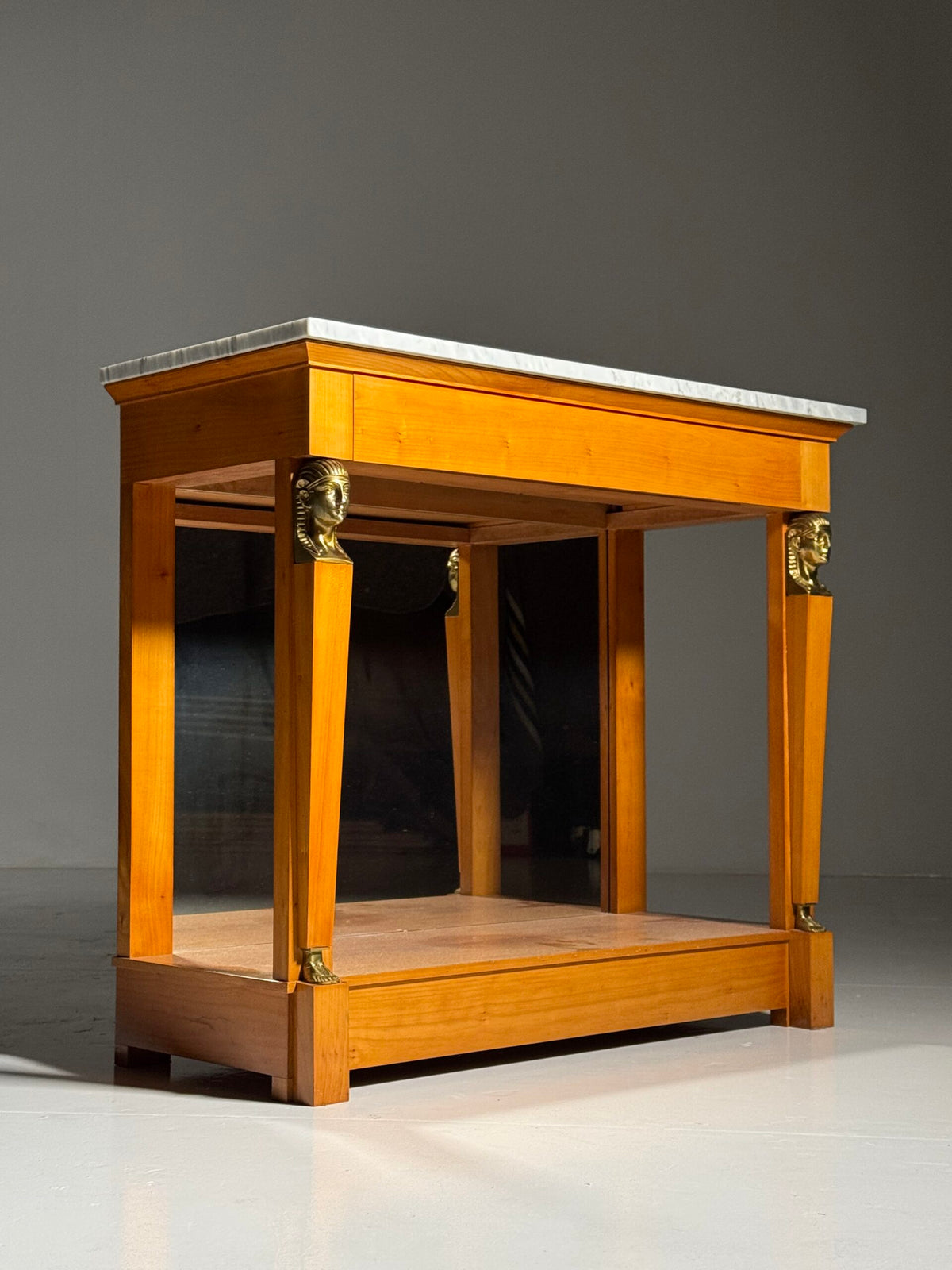 Empire Style Console Table with Marble Top and Sphinx Mounts, photo 1