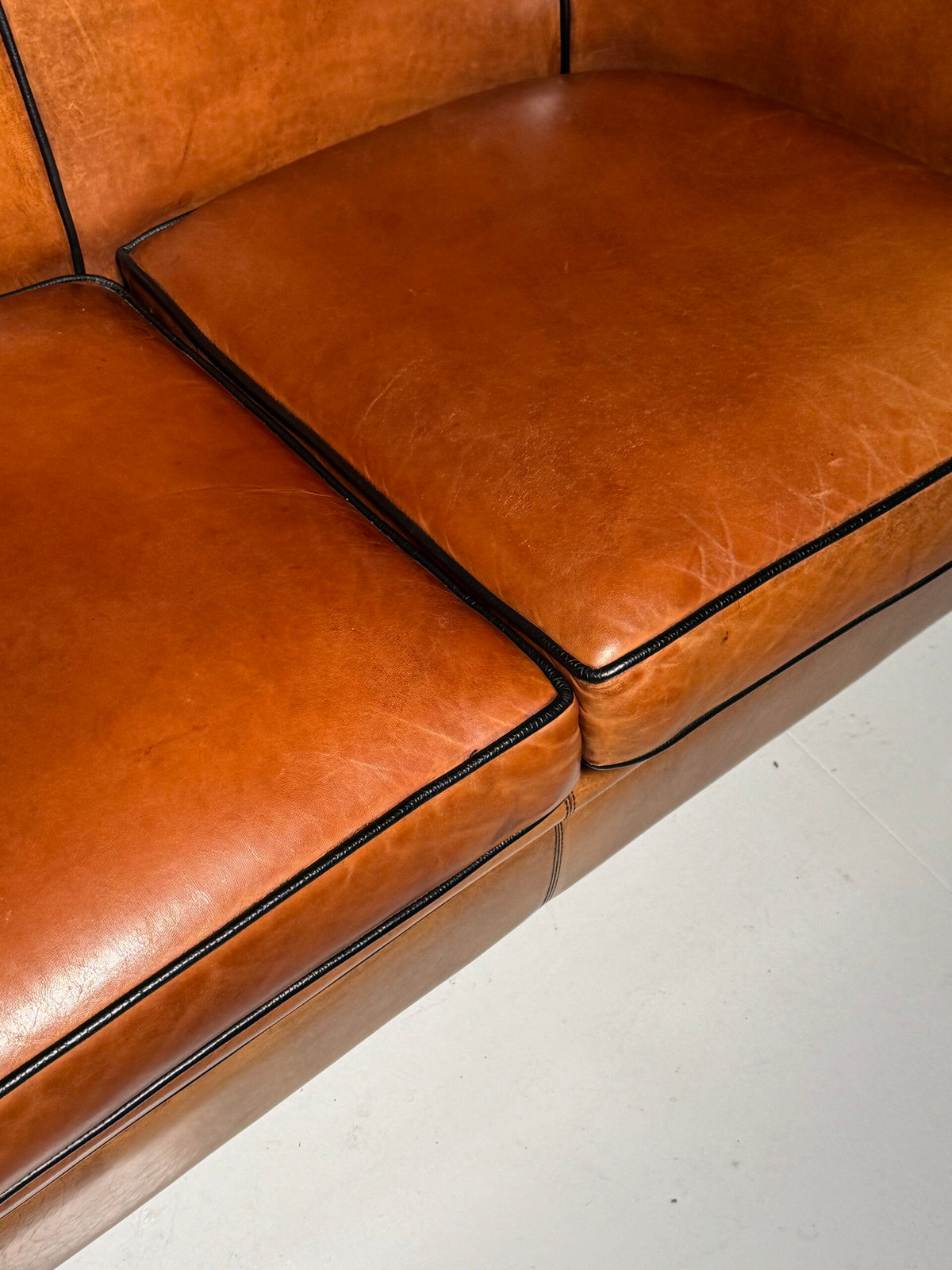 Lounge Atelier Sheepskin Leather Three Seater Sofa, Chesterfield Style, photo 14